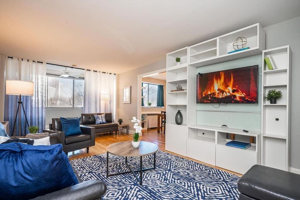 Atlanta Downtown! 1B Paid Onsite Parking! Lm301 Βίλα Εξωτερικό φωτογραφία